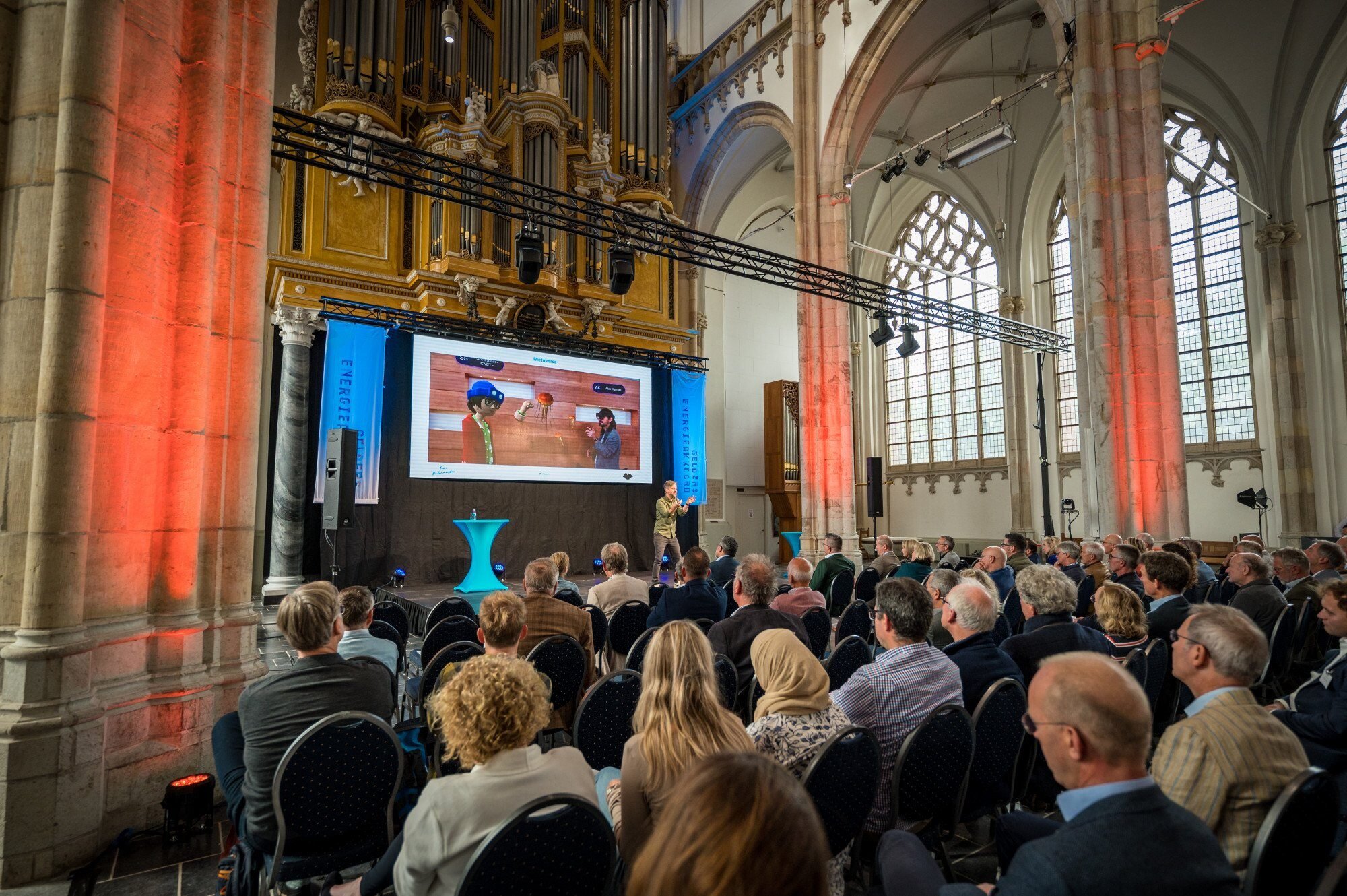 GEA-Arnhem-volle-zaal